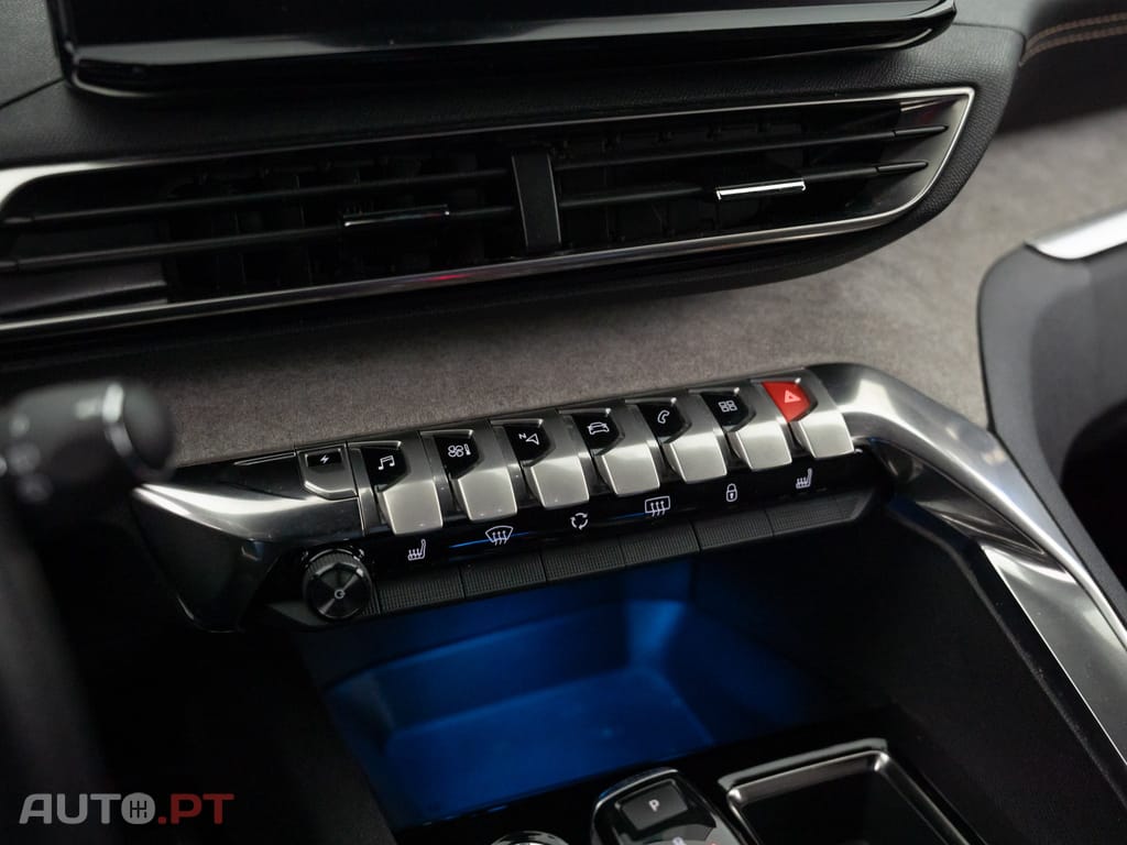 Peugeot 3008 1.6 Hybrid GT Pack e-EAT8