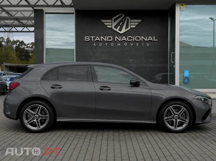 Mercedes-Benz A 250 e AMG Line