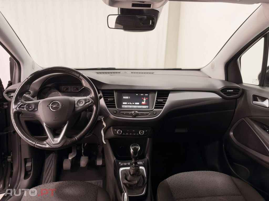 Opel Crossland 1.2 T Business Edition