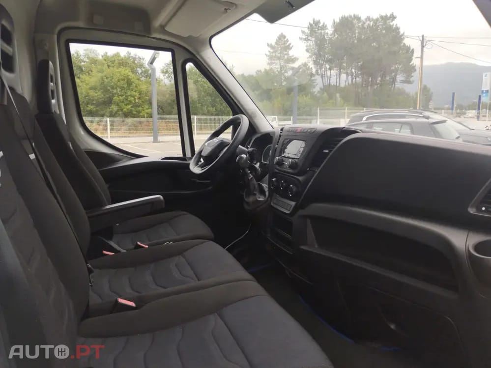 Iveco Daily 35S12V