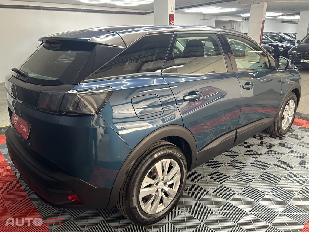 Peugeot 3008 1.2 PureTech Allure EAT8
