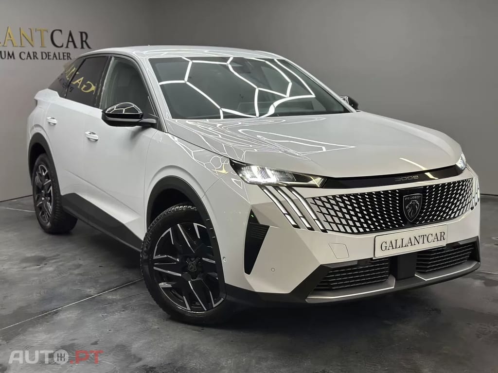 Peugeot 3008 1.2 Hybrid Allure Pack e-DCS6