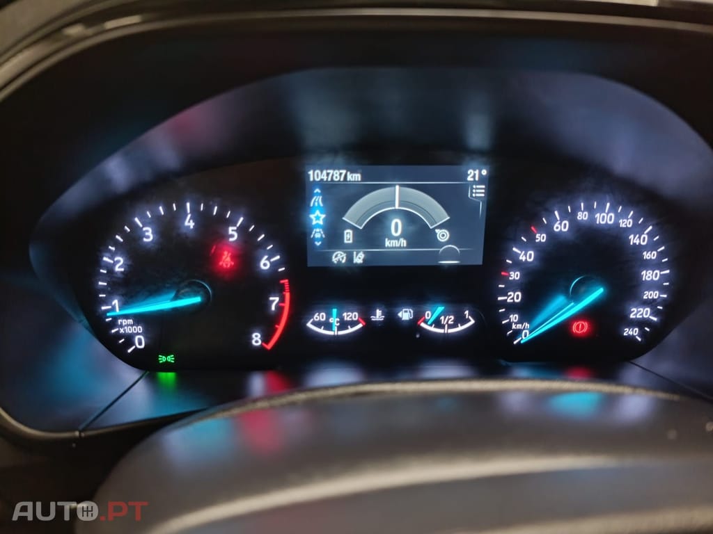 Ford Focus SW 1.0  EcoBoost  Hybrid ST-Line