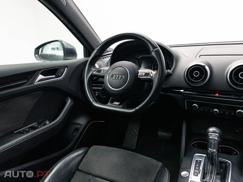 Audi A3 Sportback e-tron 1.4 TFSI S-line S tronic