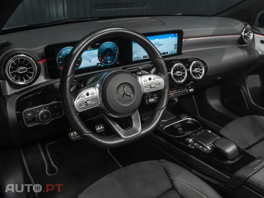 Mercedes-Benz A 250 e 8G-DCT AMG Line