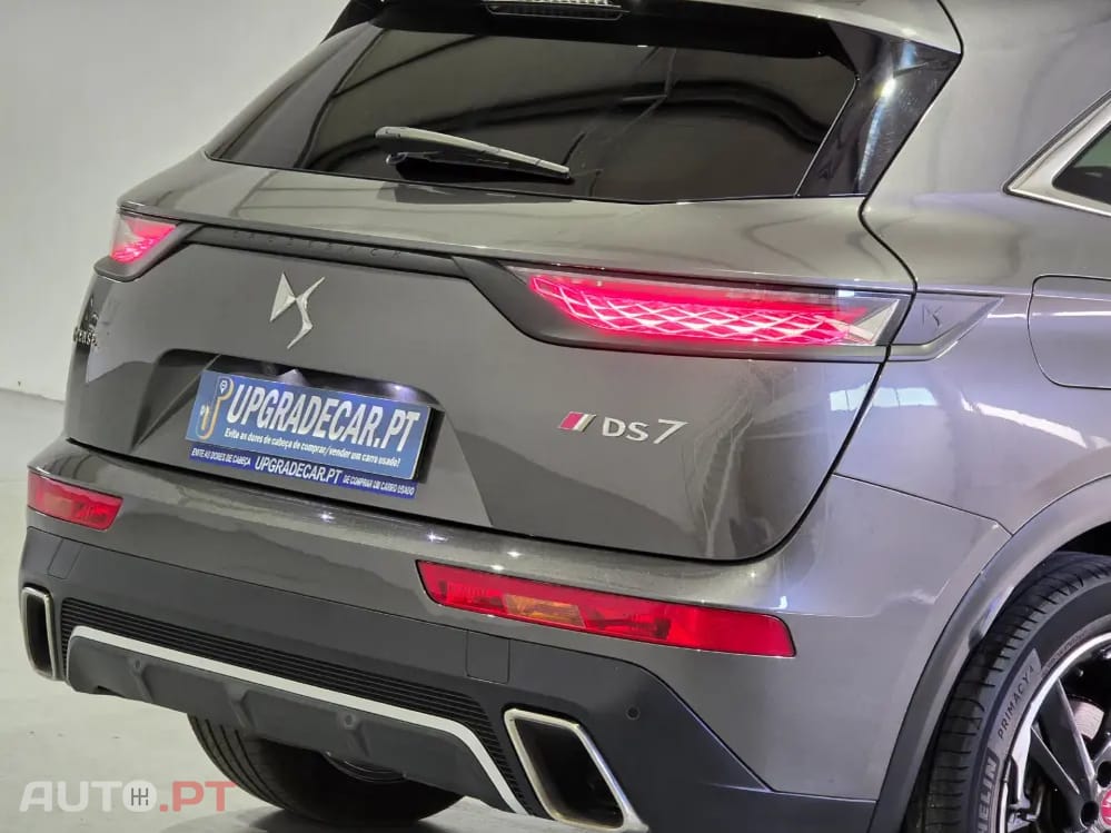 DS DS7 Crossback E-Tense Performance Line EAT8