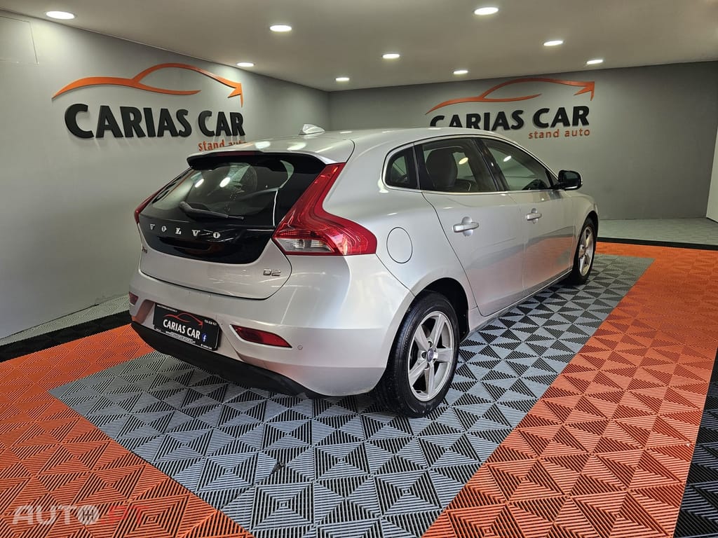 Volvo V40 1.6 D2 Kinetic