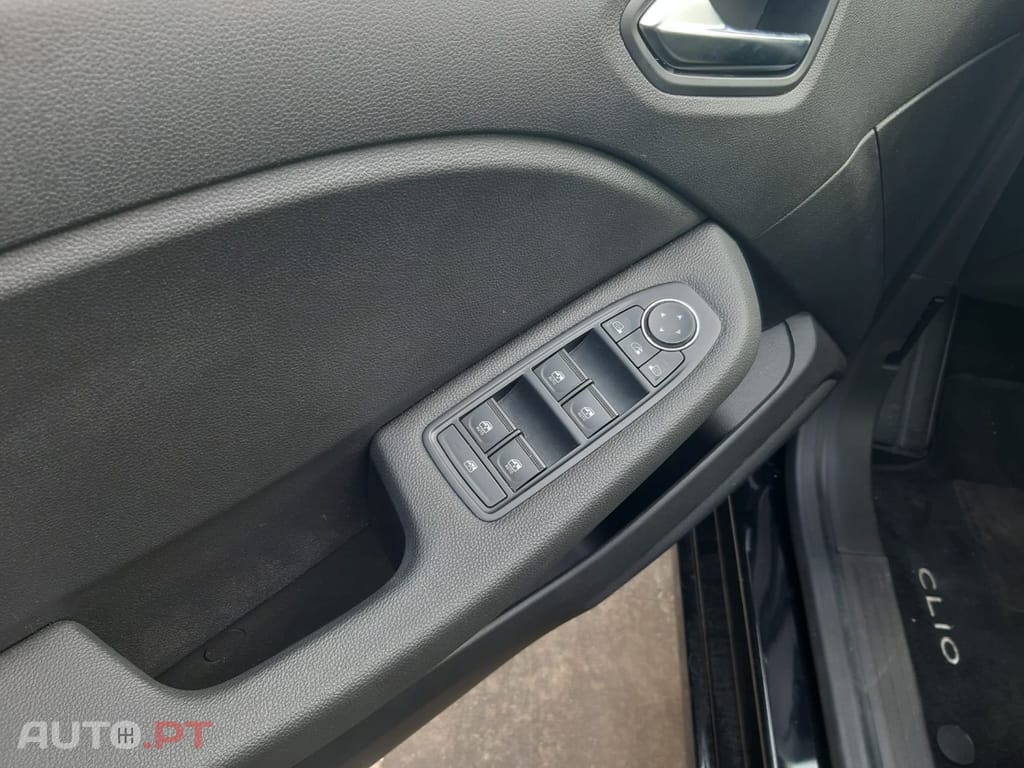 Renault Clio Clio Evolution TCE 90