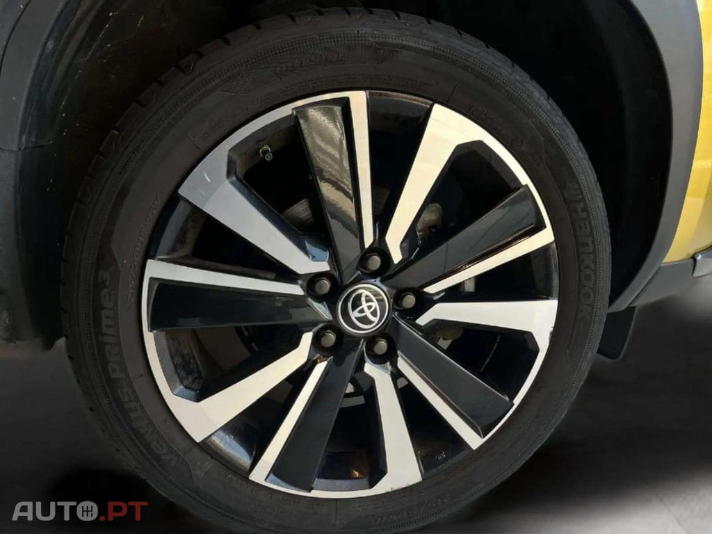 Toyota Yaris Cross 1.5 HYBRID 