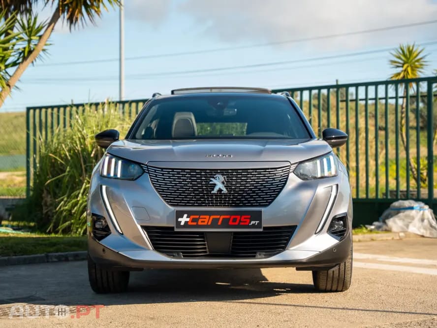 Peugeot E-2008 50 kWh GT