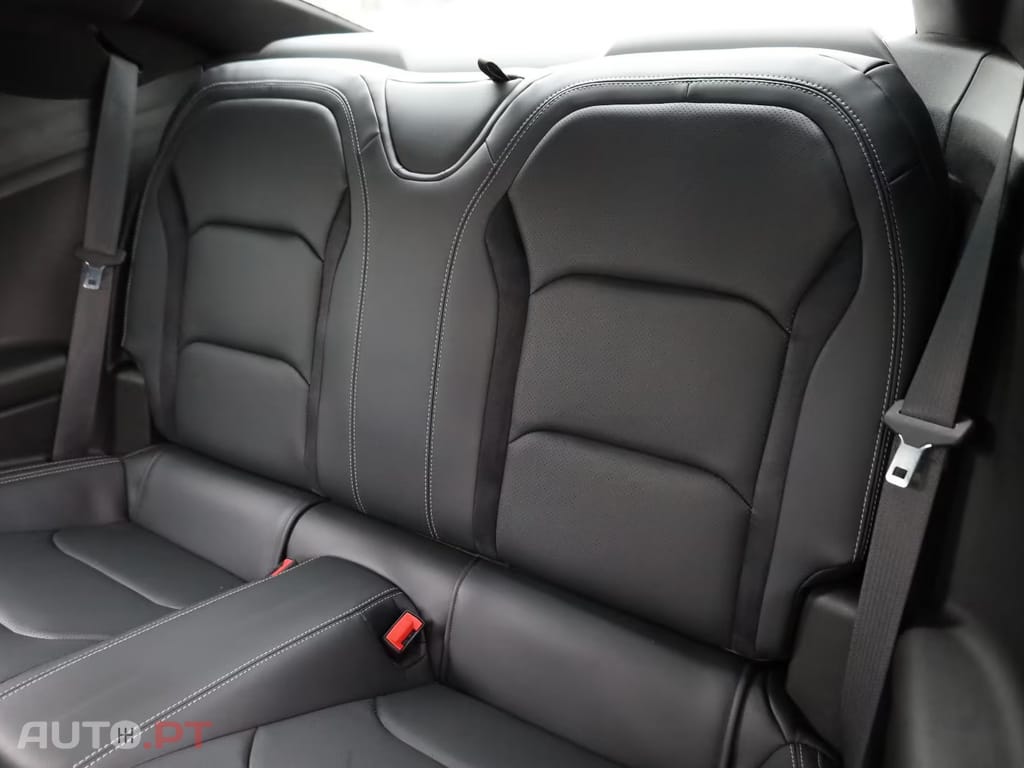 Chevrolet Camaro 2.0 Aut.