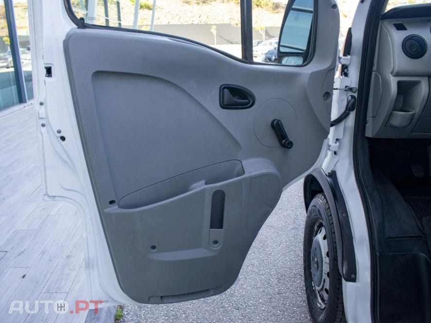 Renault Master 2.5 dCi L3H3