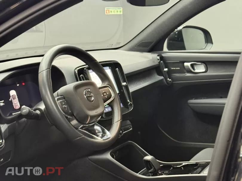 Volvo C40 69kwh recharge ultimate