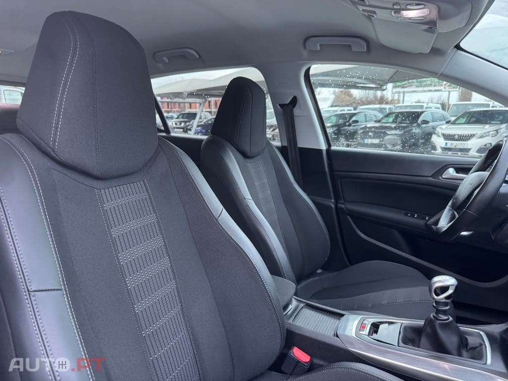 Peugeot 308 PureTech 110 Stop & Start Allure