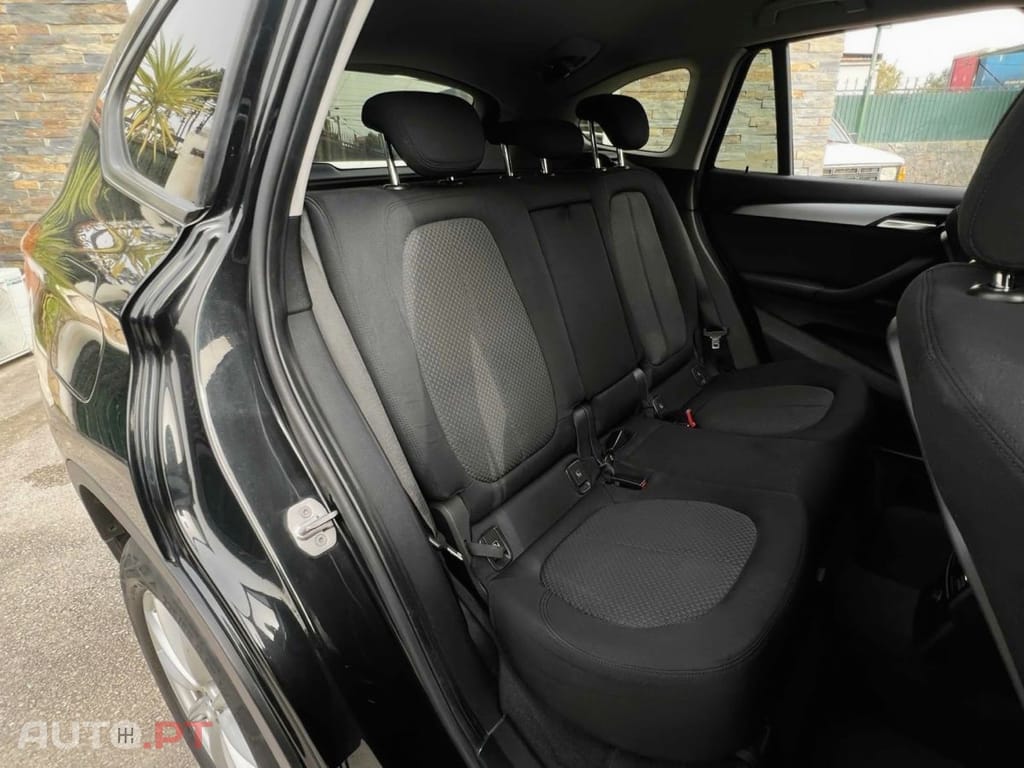 BMW X1 18 d sDrive Auto