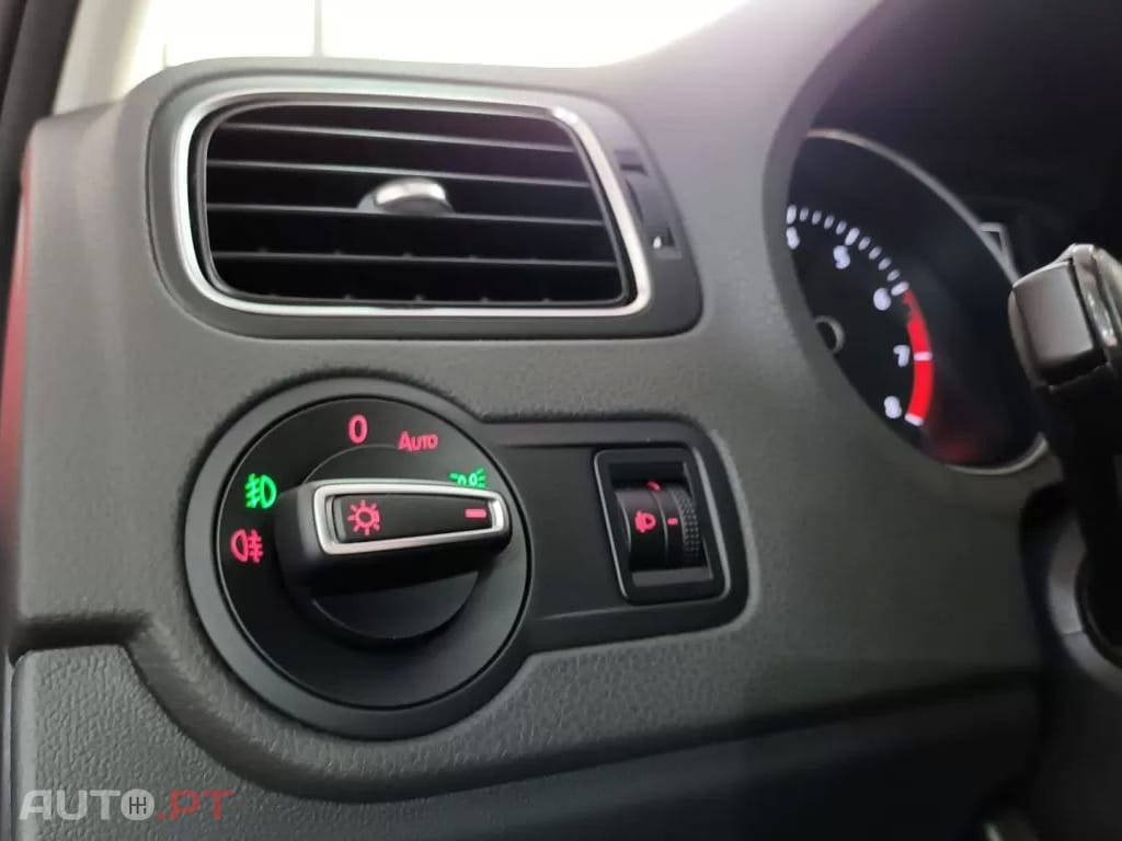 Volkswagen Polo 1.2 TSi Lounge