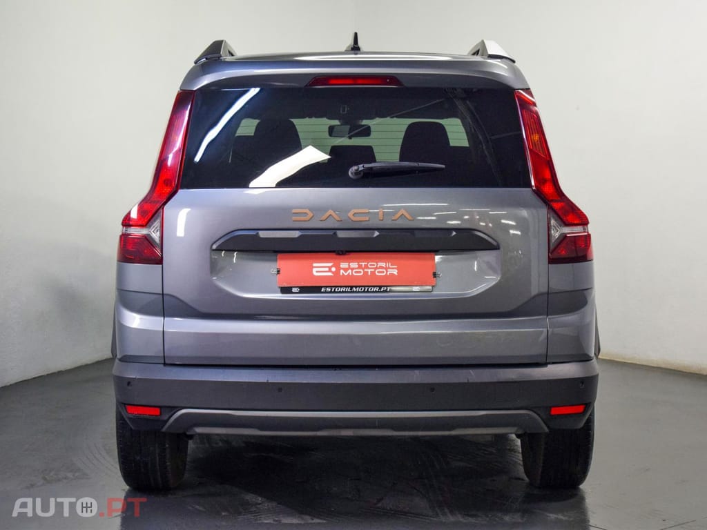 Dacia Jogger ECO-G 100 Bi-Fuel Essential 7 lugares