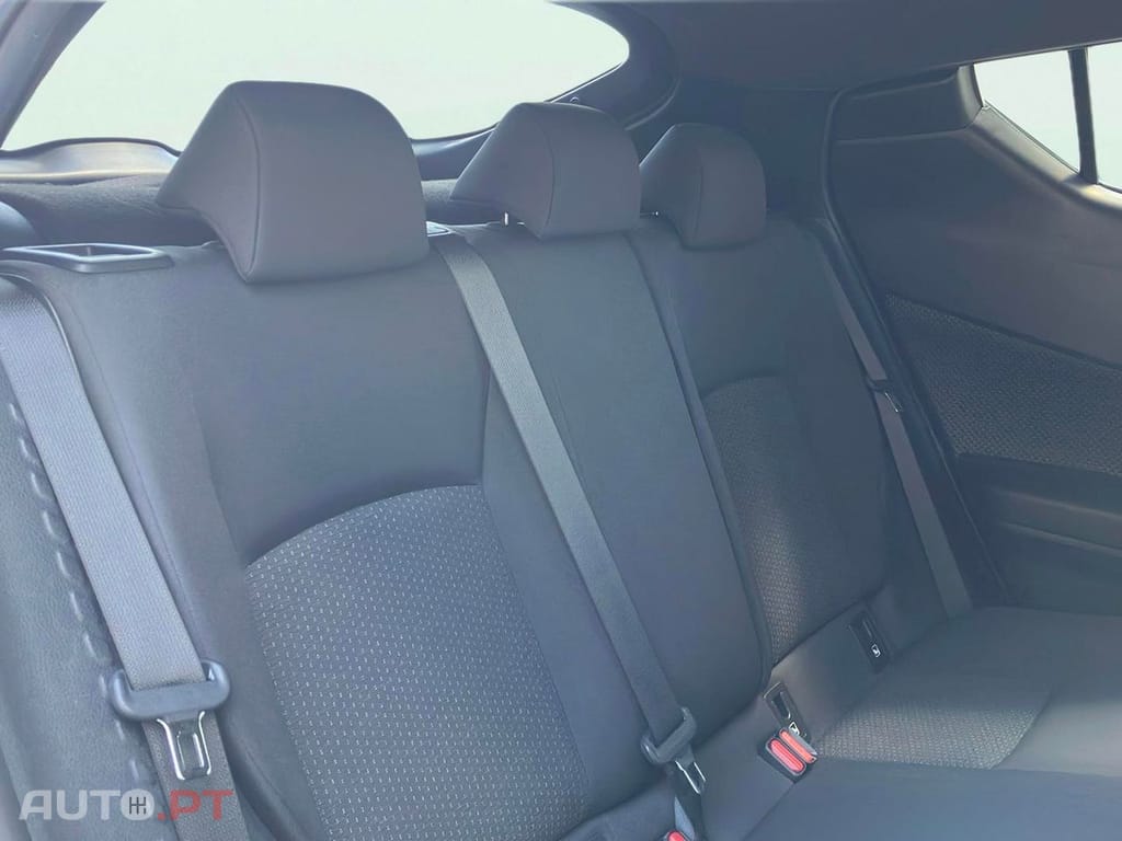 Toyota C-HR 1.8 HSD Comfort+P.Style