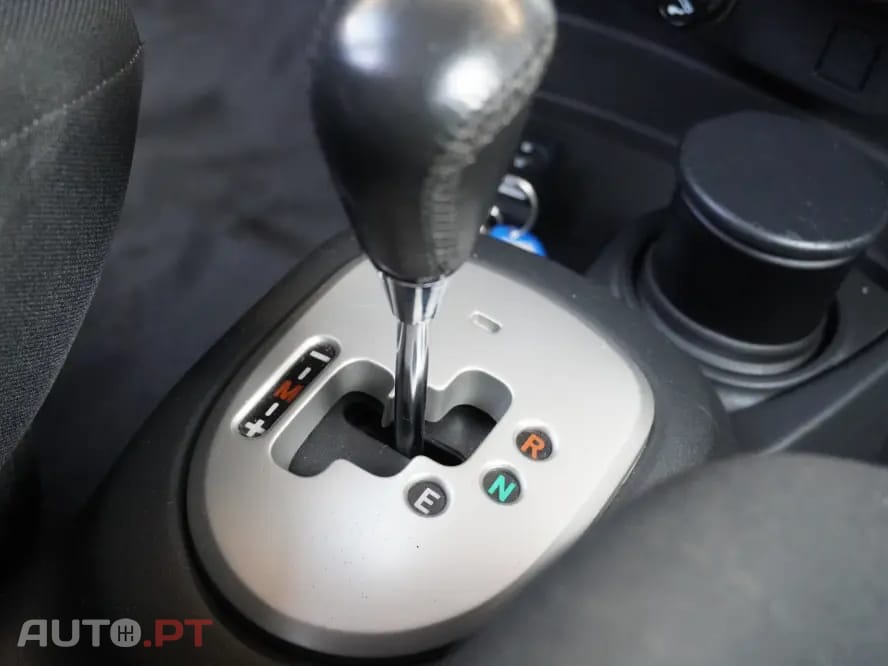 Toyota Yaris 1.0 VVT-i Sol High Pack MMT