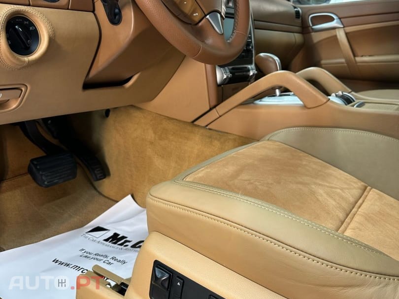 Porsche Cayenne 3.0 V6 Diesel Tiptronic GTS