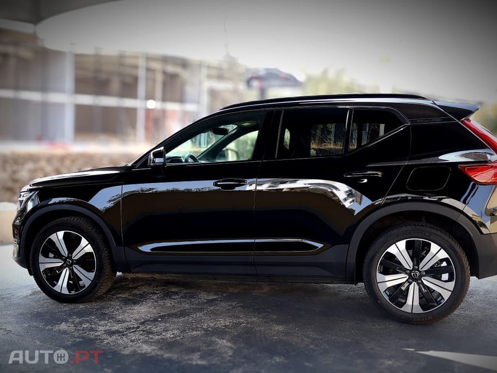 Volvo XC40 Recharge Core