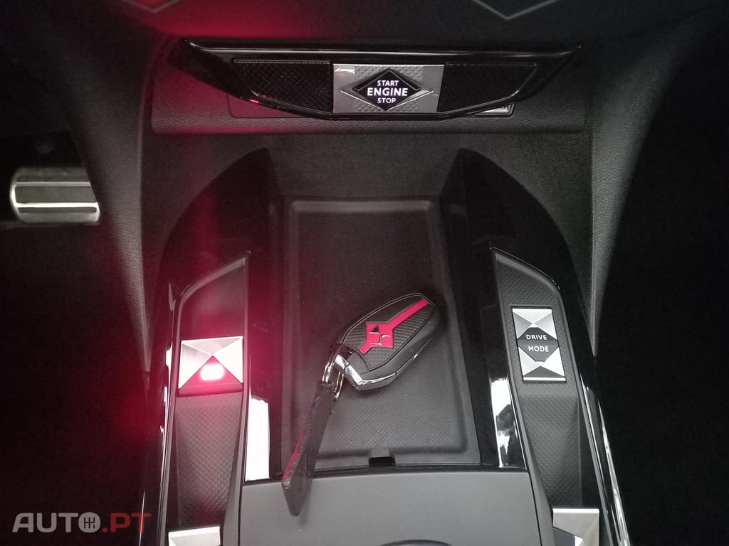 DS DS3 Crossback 1.2 PureTech Performance Line EAT8