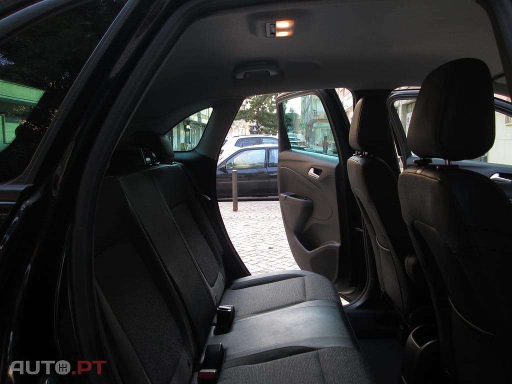 Opel Crossland X 1.2 T Edition