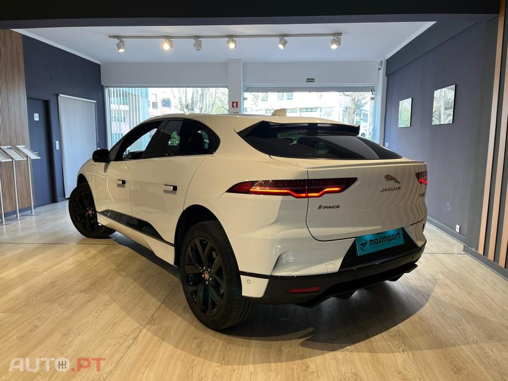 Jaguar I-Pace EV400 AWD HSE