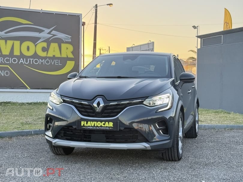 Renault Captur 1.6 E-Tech Full Hybrid Evolution