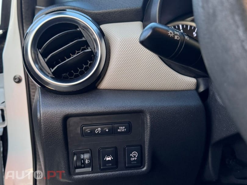 Nissan Micra 1.0 IG-T N-Connecta