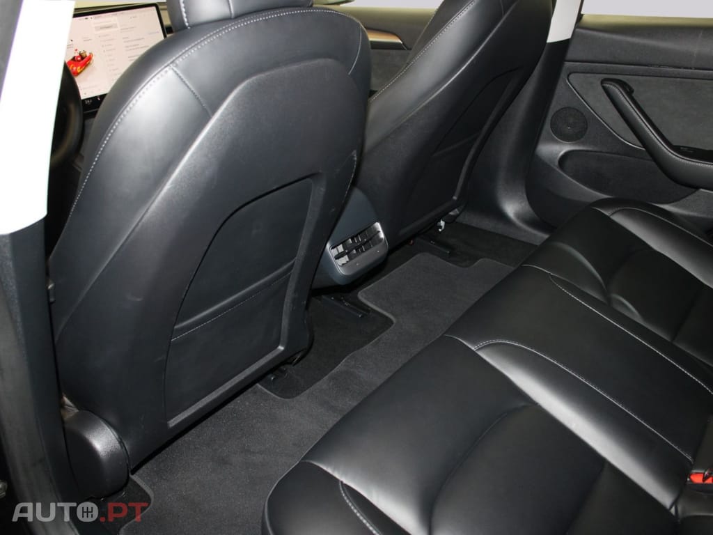 Tesla Model 3 LONG RANGE I.V.A DEDUTÍVEL 