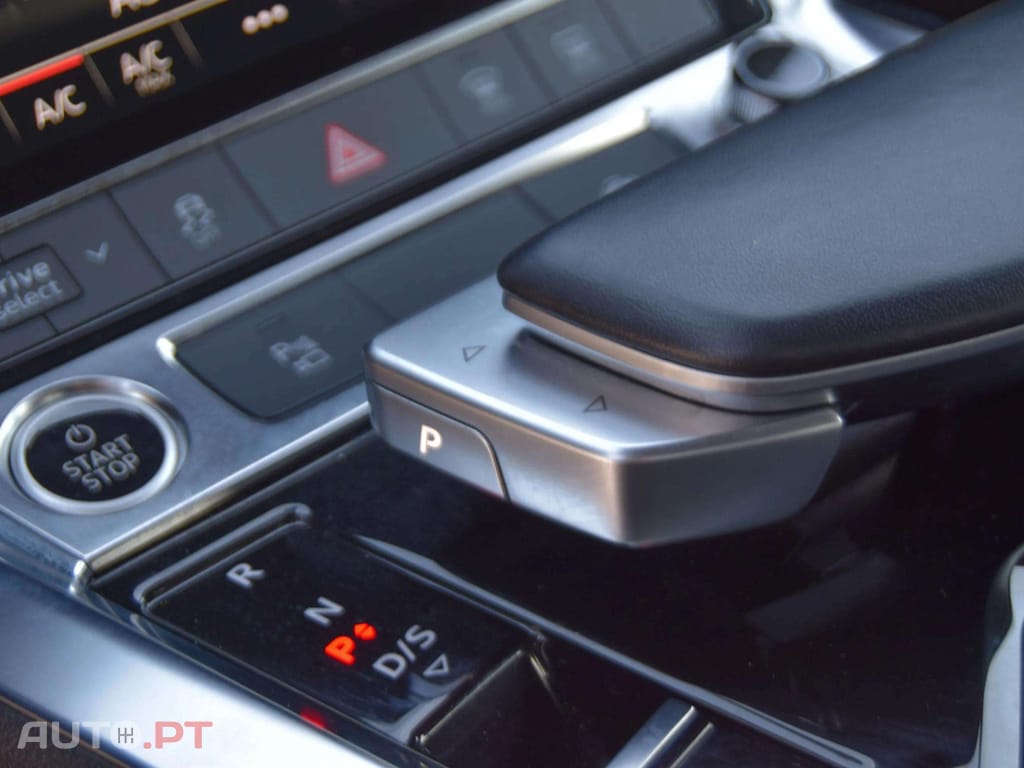 Audi E-Tron 55 quattro S line