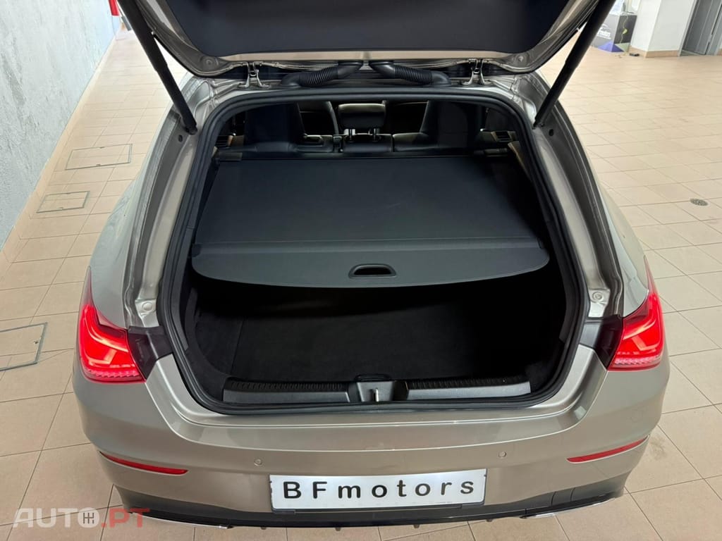 Mercedes-Benz CLA 220 d Shooting Brake AMG Line Aut.