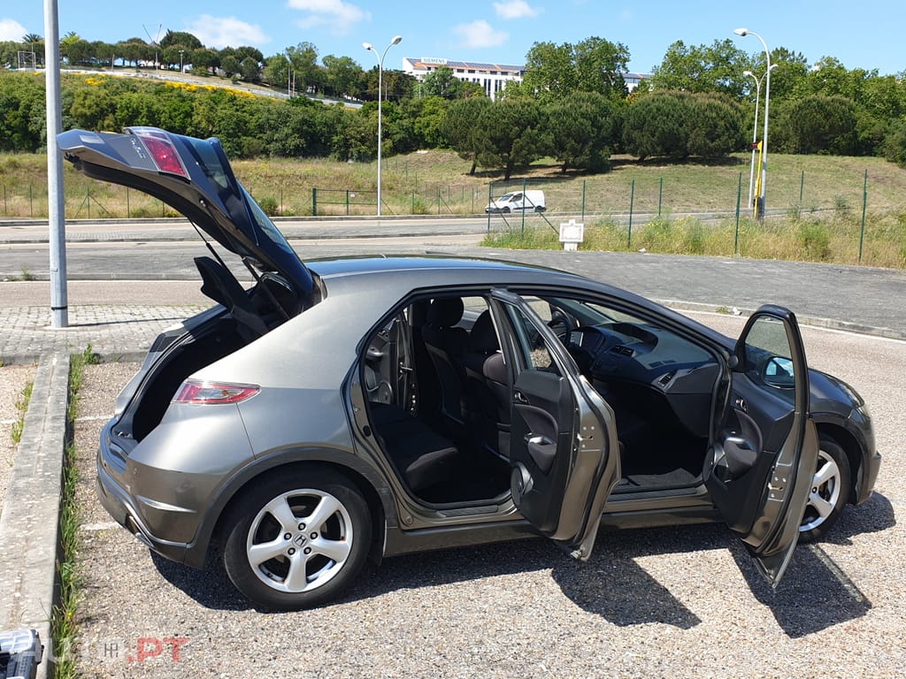Honda Civic 1.4 i-VTEC Elegance