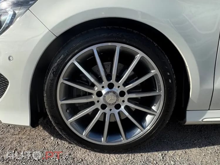 Mercedes-Benz CLA 220 (CDI) d 7G-DCT AMG Line