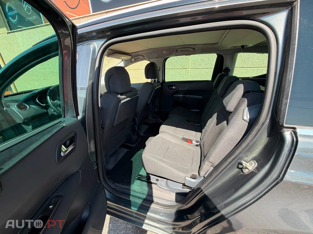 Peugeot 5008 1.6 BlueHDi Active