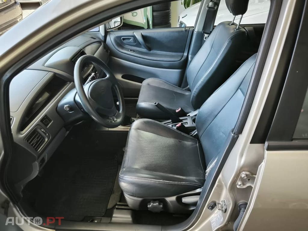 Suzuki Liana 1.3 GL Exclusive