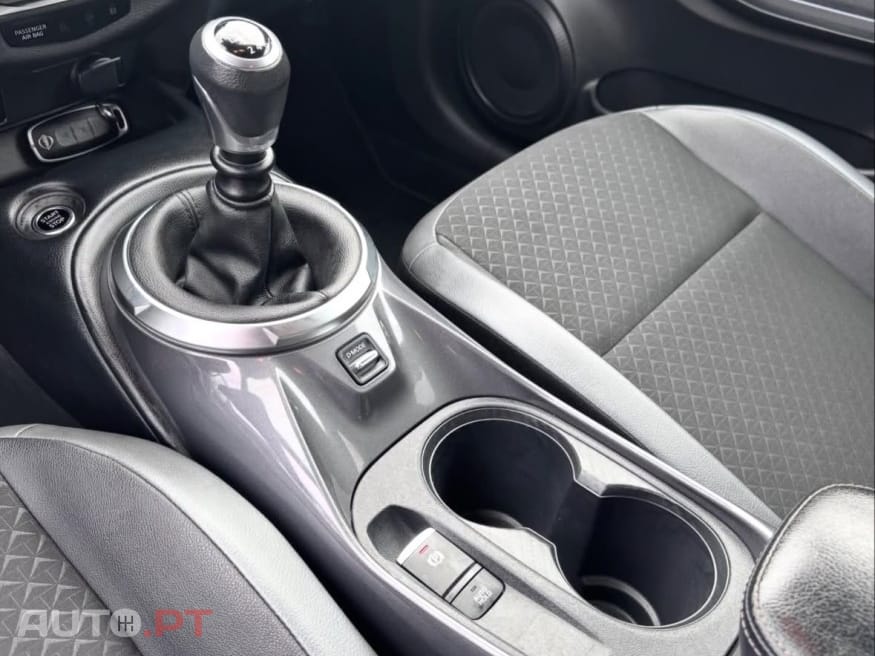 Nissan Juke 1.0 DIG-T N-Connecta