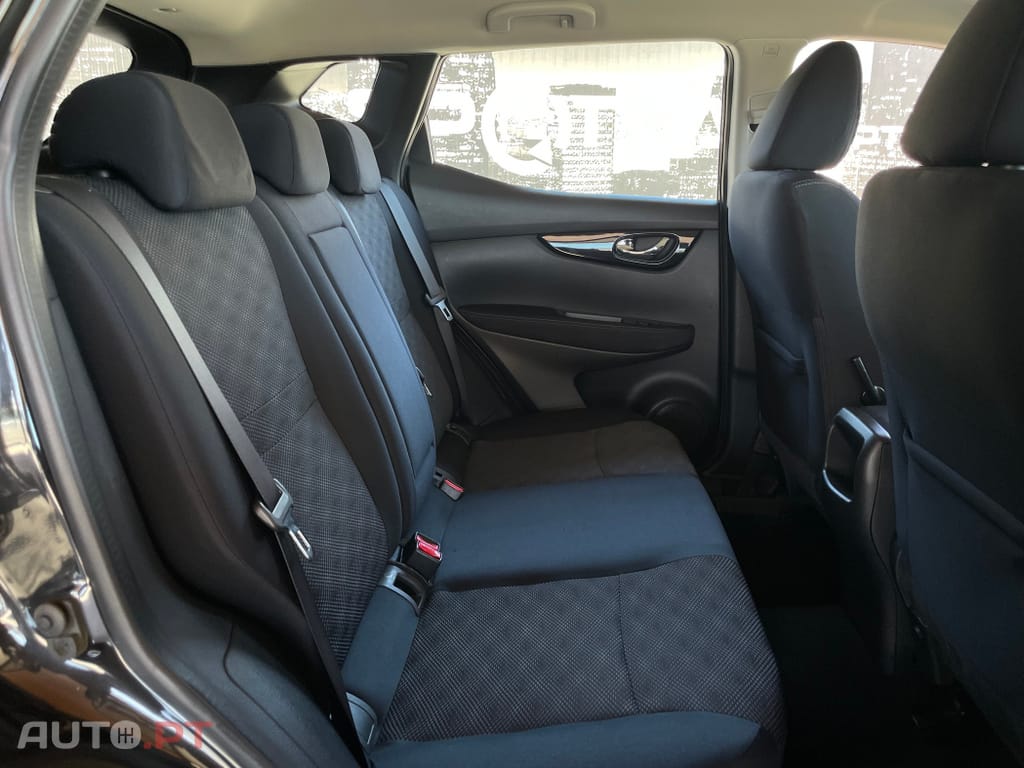 Nissan Qashqai 1.5 dCi Acenta Connect