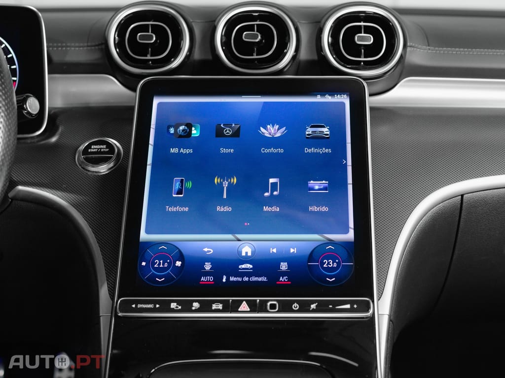 Mercedes-Benz C 300 e AMG Line