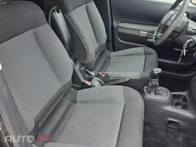 Citroen C4 Cactus 1.2 PureTech Shine Pack