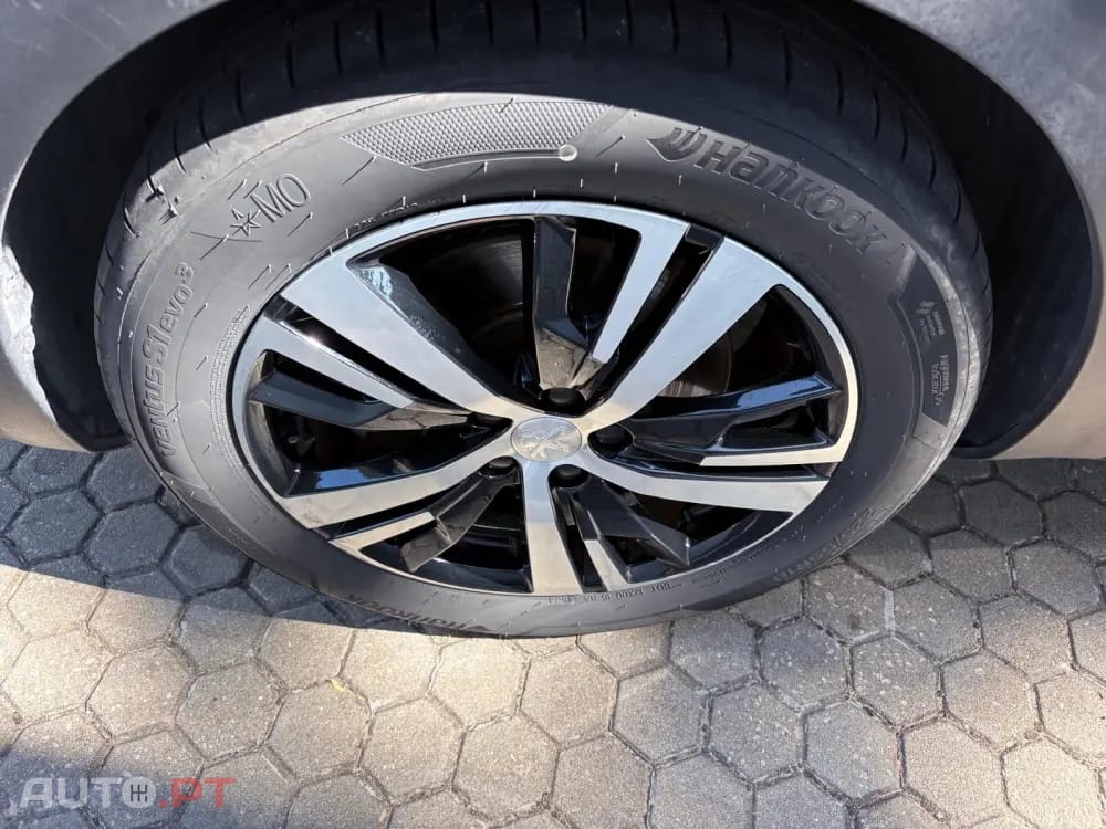 Peugeot 3008 1.6 Hybrid GT e-EAT8