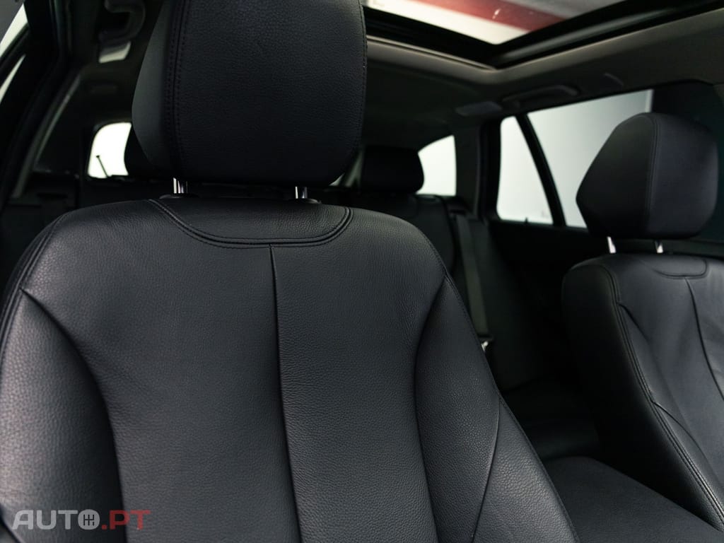 BMW 320 d Auto