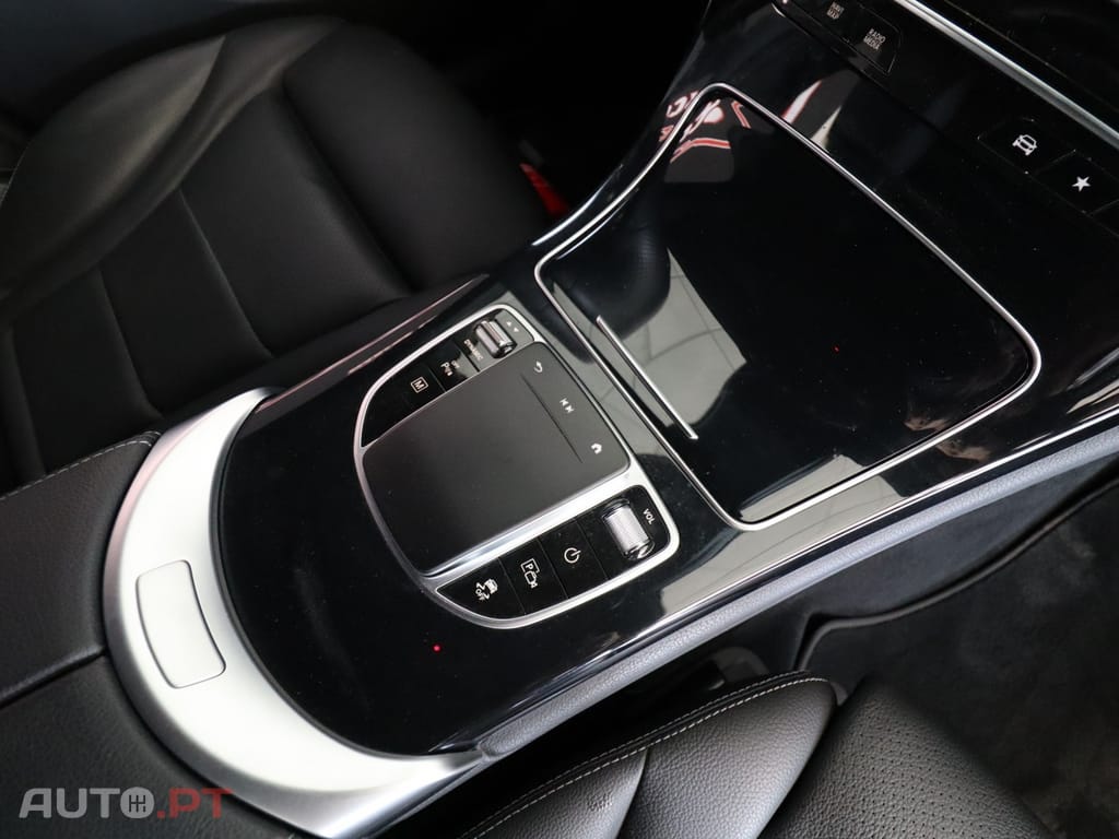 Mercedes-Benz GLC 300 AMG