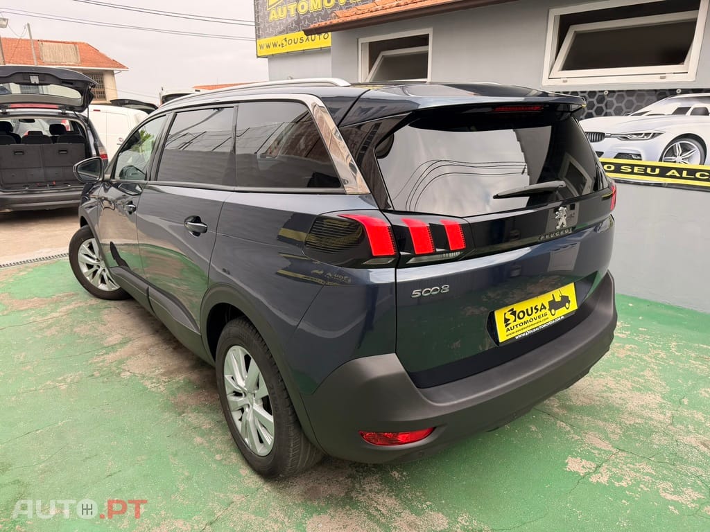 Peugeot 5008 1.5 HDI Allure 130cv 7 Lugares