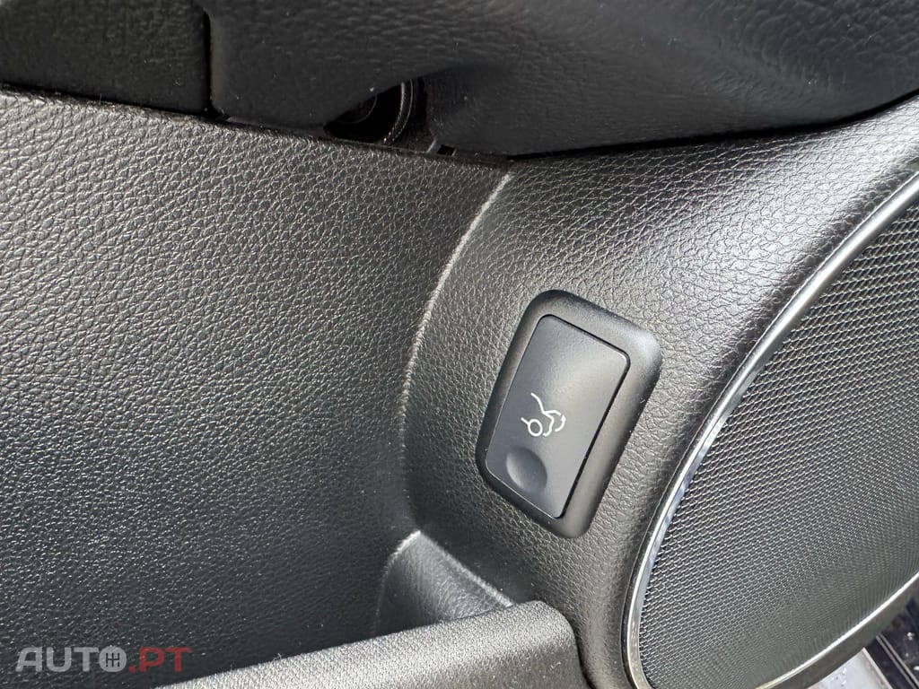 Mercedes-Benz C 320 AVANTGARDE