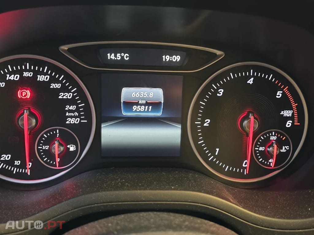 Mercedes-Benz B 180 Style +