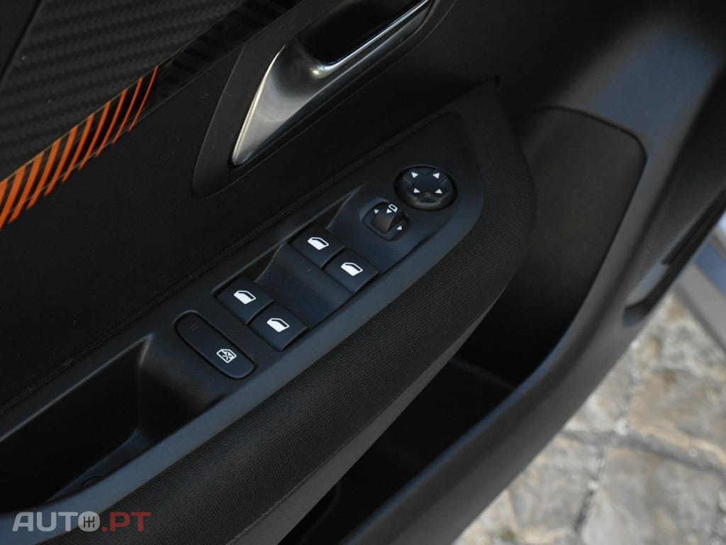 Peugeot 208 1.5 BlueHDi Active