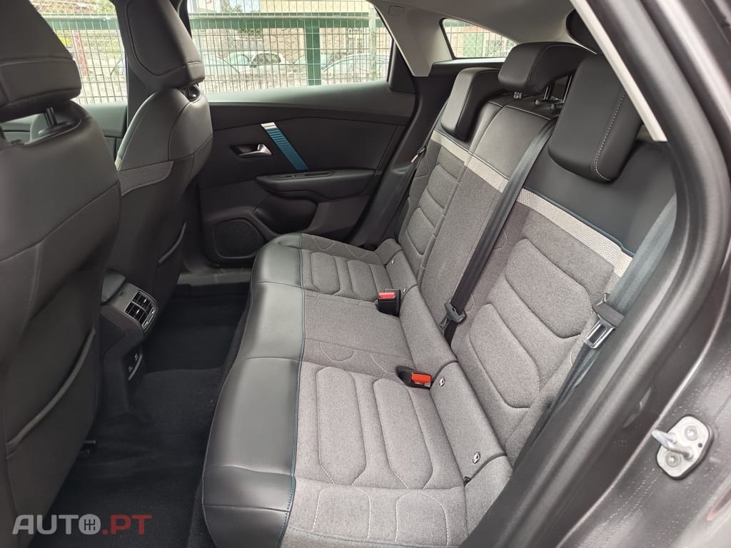Citroen e-C4 50 kWh Shine Pack