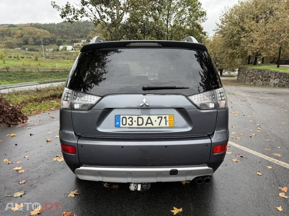 Mitsubishi Outlander 2.0 DI-D Intense 4WD